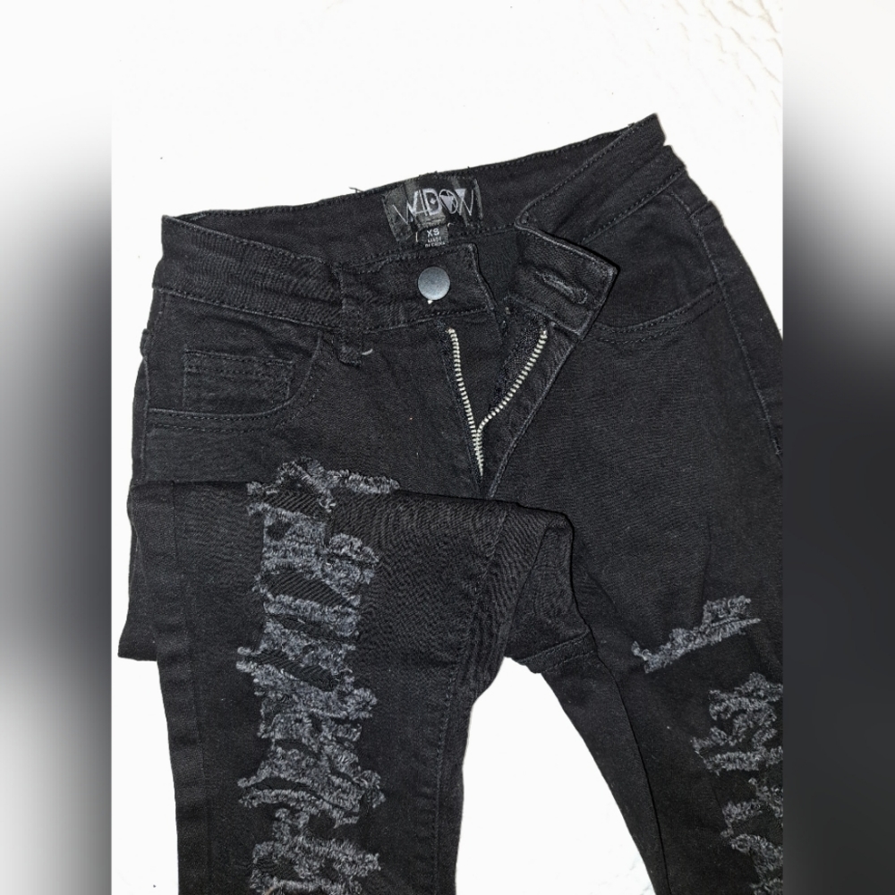 Distressed jeans NWOT